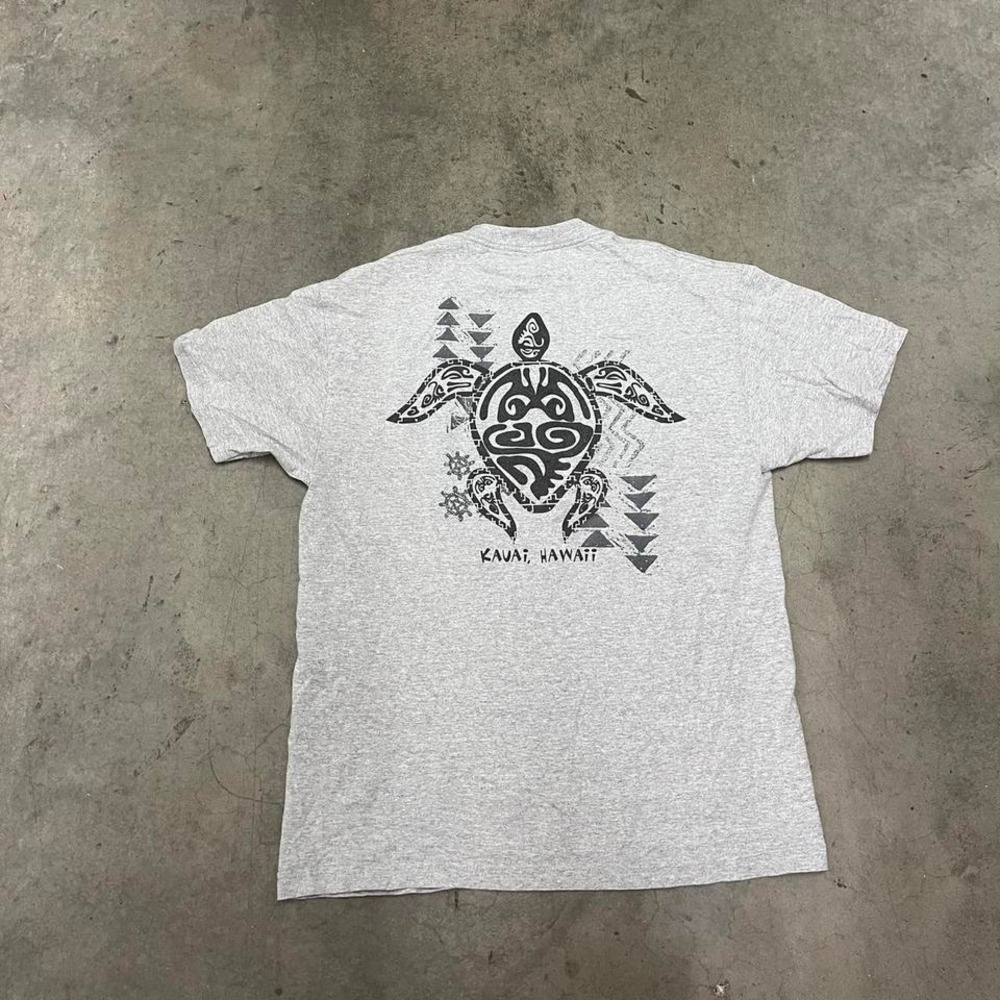 Maui Hawaii‎ tribal surfing tee shirt